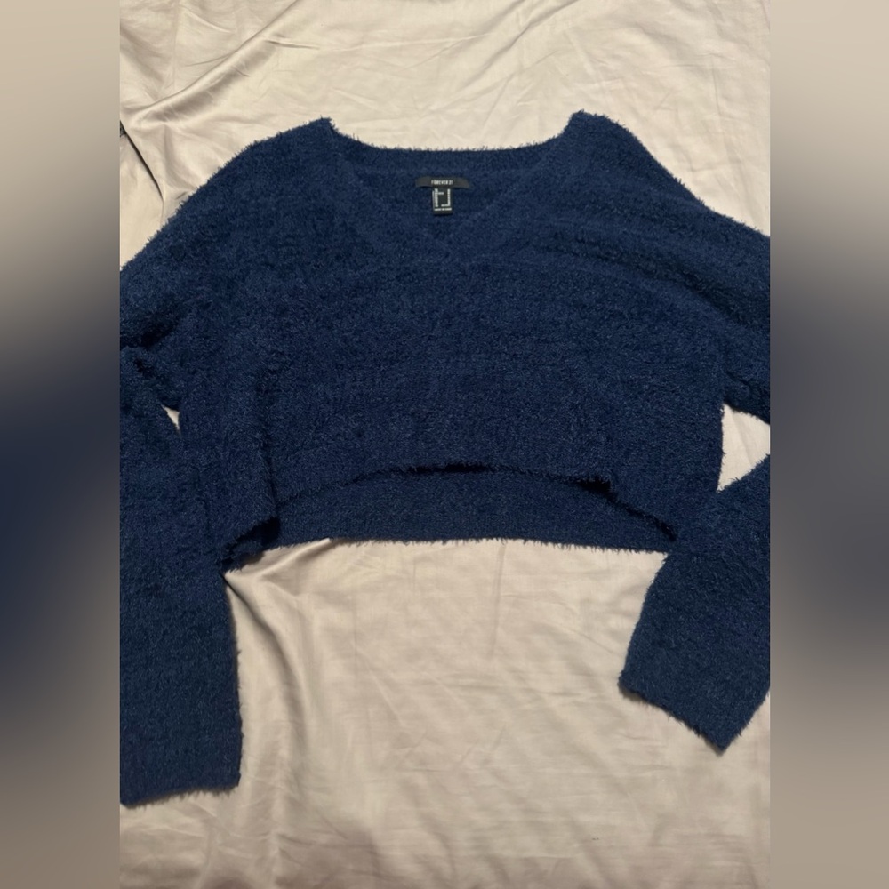 Cozy Blue Fuzzy cropped sweater